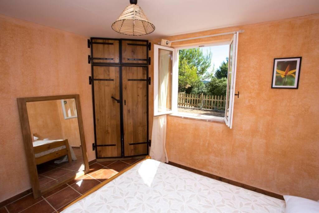L'Arbre A Soleil Villa Aigues-Vives  Buitenkant foto