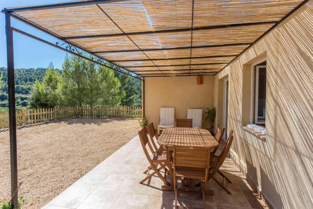 L'Arbre A Soleil Villa Aigues-Vives  Buitenkant foto